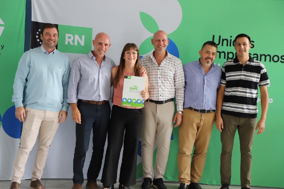 M�s derechos otorgados a familias del Alto Valle